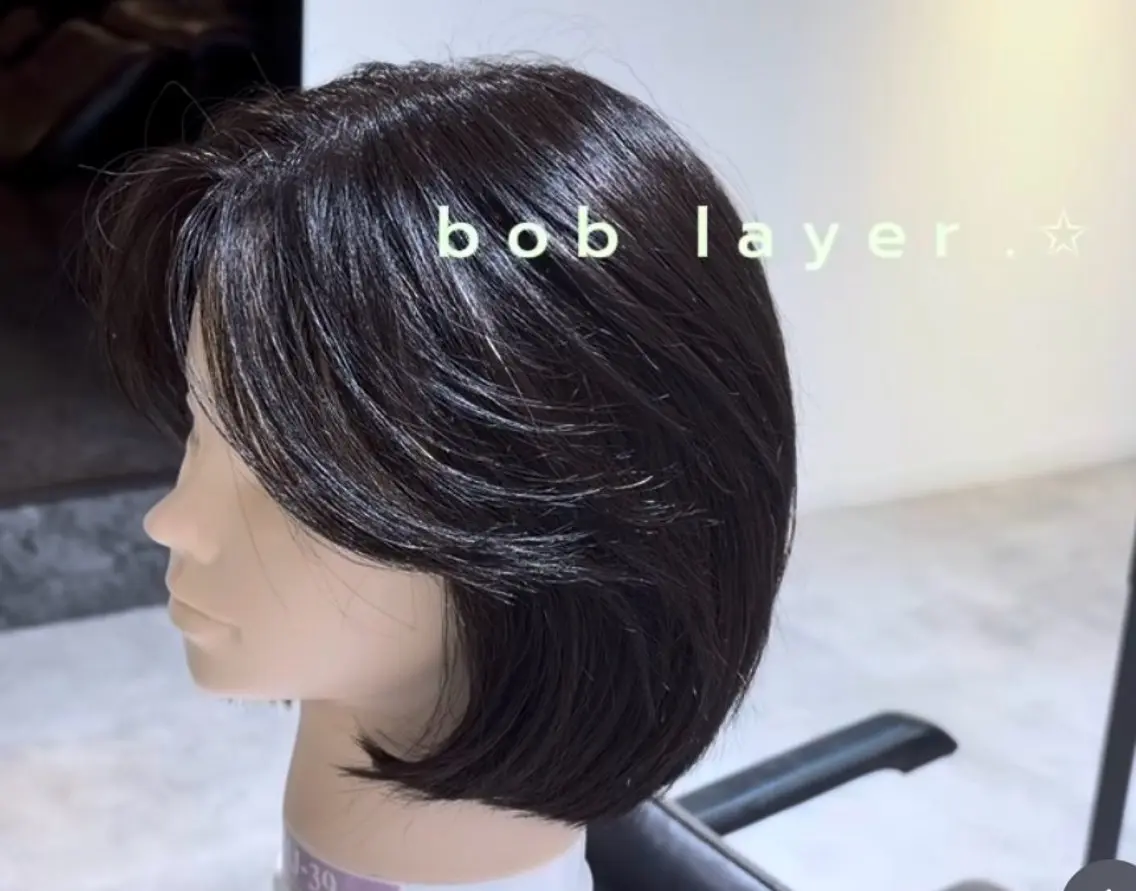 ショート 真下 瑞歩のヘアスタイル