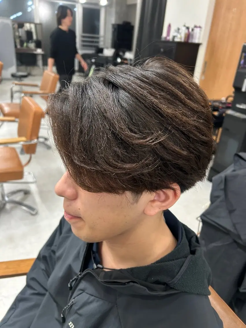 パーマ メンズ カット 縮毛矯正 トリートメント ヘッドスパ ヘアセット カズキ🌼曲がる 縮毛矯正のヘアスタイル