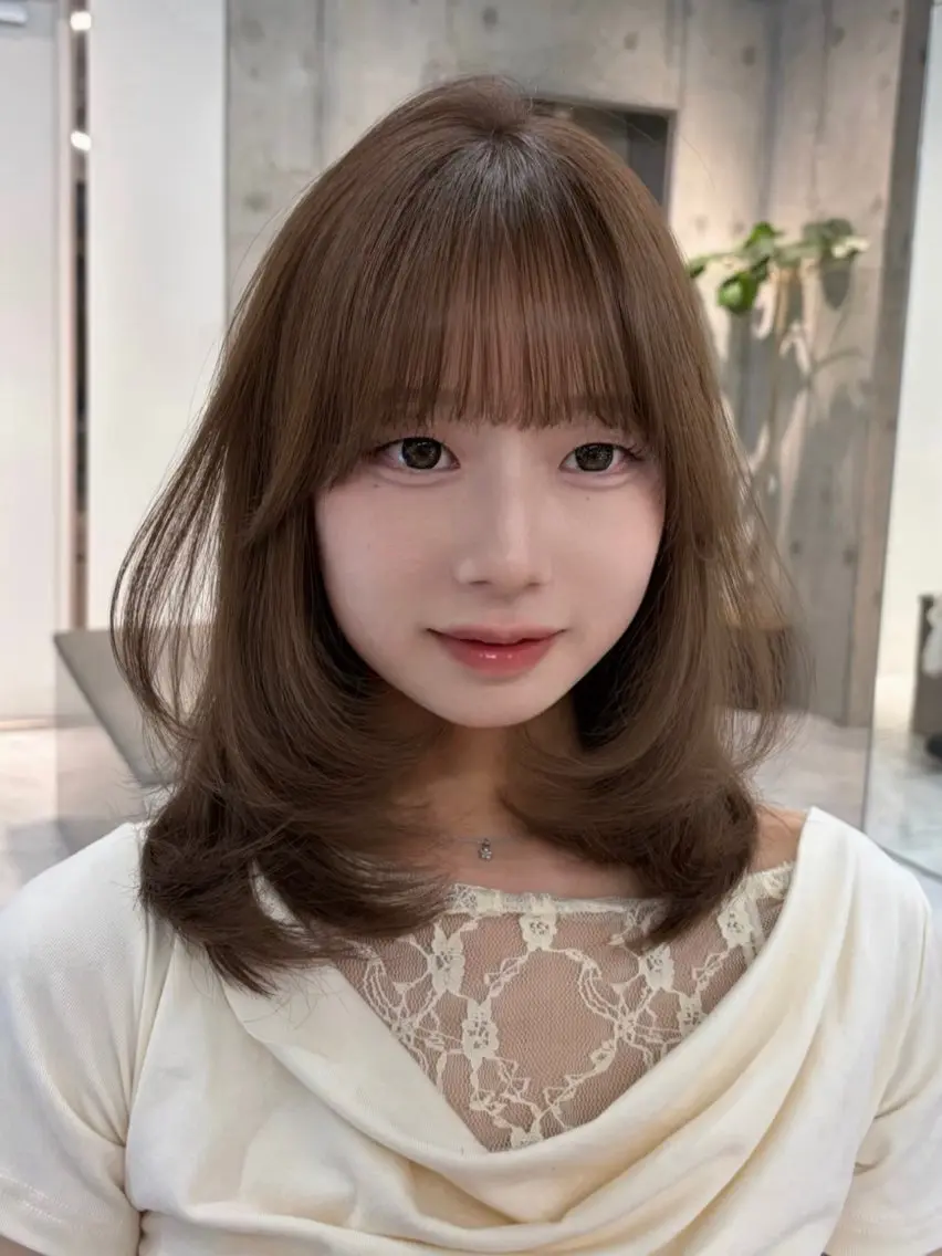 セミロング カット ヘアカラー トリートメント 透明感カラー / minami ⟡.·のヘアスタイル