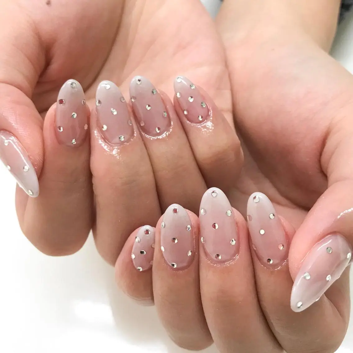 ネイル ハンドネイル Hisaka Mikiのネイルデザイン