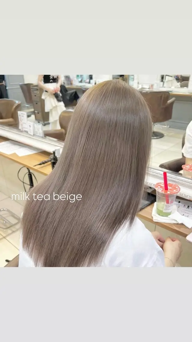 ロング カラー ベージュカラー 透明感カラー ヘアカラー 🎀 RINKA🎀 /縮毛矯正/艶カラーのヘアスタイル