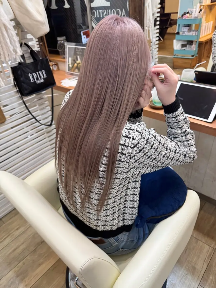 カラー ンジハ えみのヘアスタイル