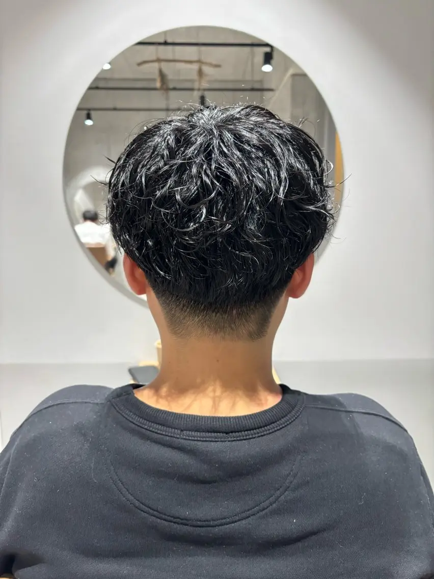 ショート メンズ メンズパーマ LOOSE立川 SHIMODA🧸のヘアスタイル
