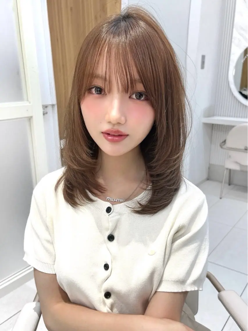 よねけん/透明感 カラーのヘアスタイル