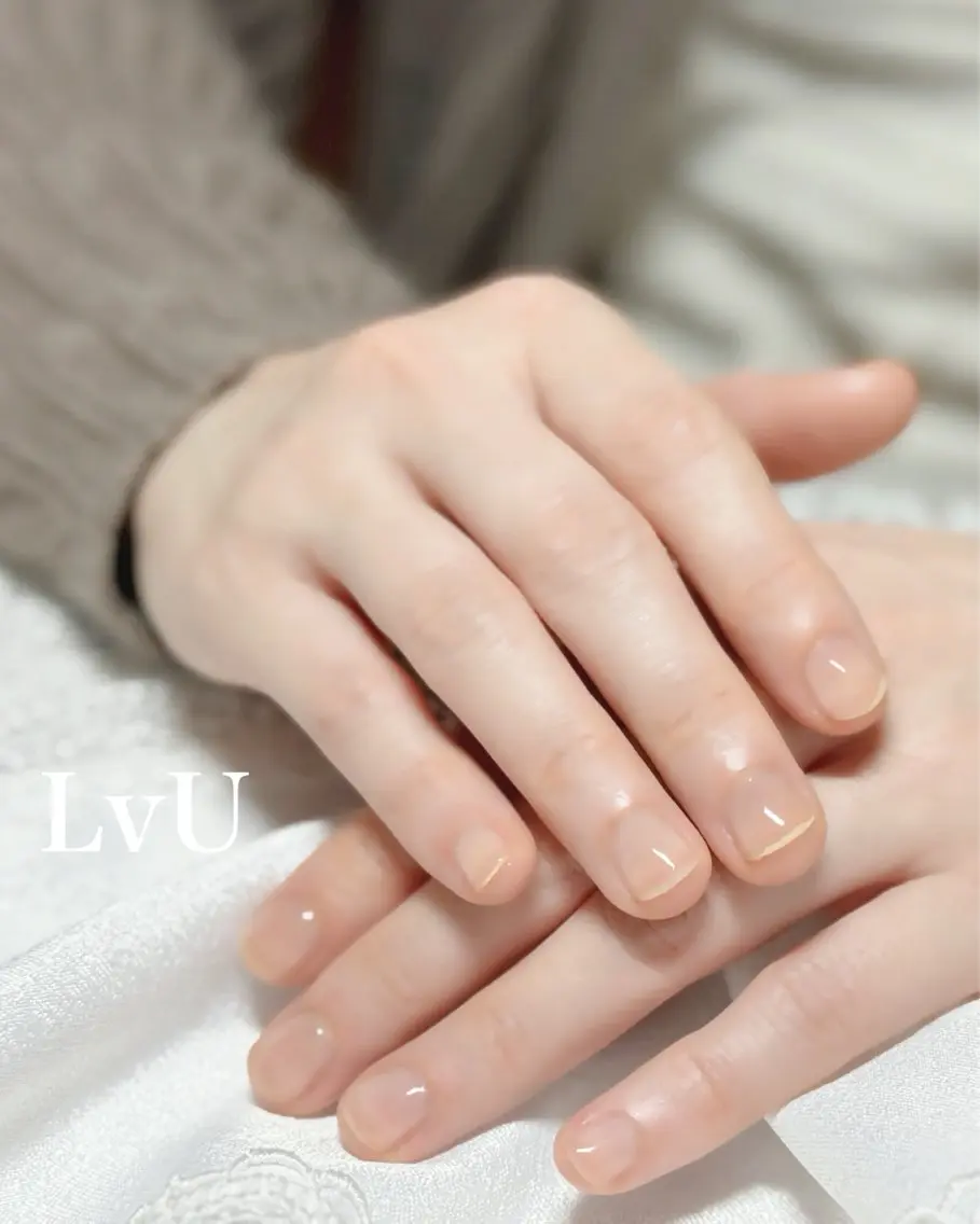 ネイル クリアネイル ジェルネイル LvU(ラブユー) Asayamaのネイルデザイン