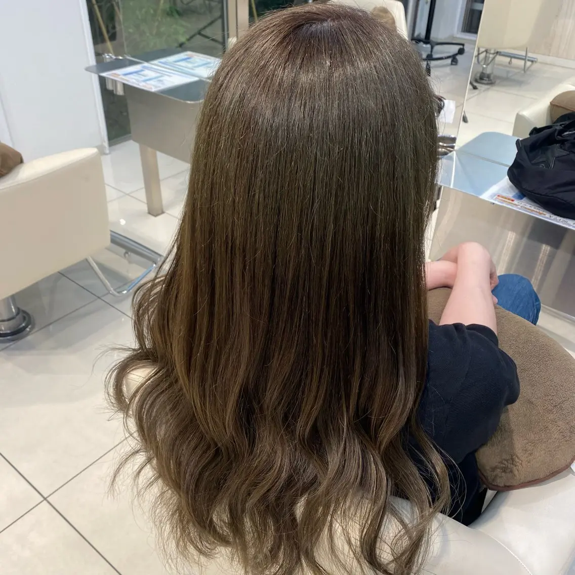 カラー 柳井 ひとみのヘアスタイル