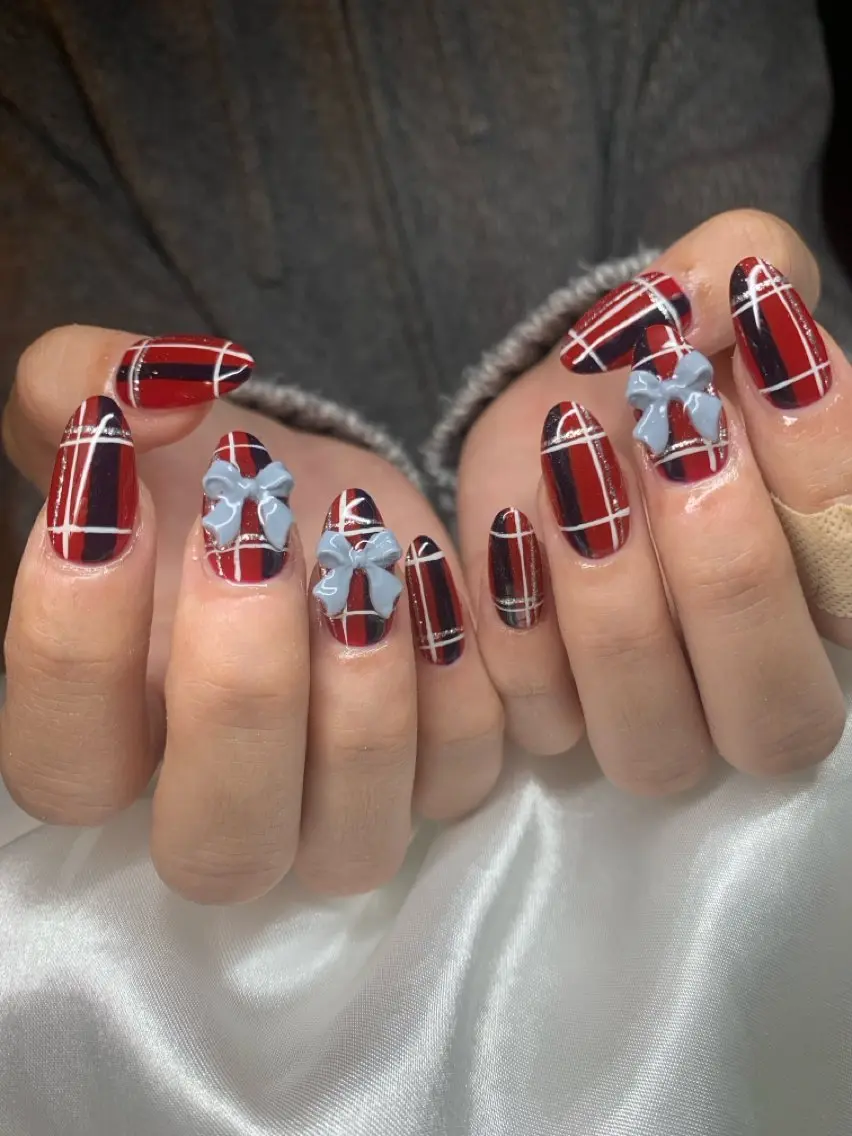 ネイル 赤色 リボン スカルプネイル happiness nailのネイルデザイン