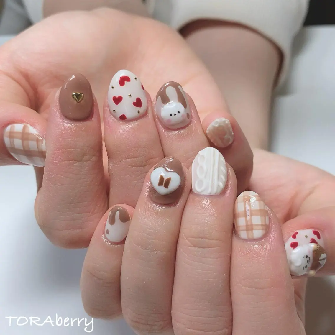 ネイル ハンドネイル ネイリスト なつみのネイルデザイン
