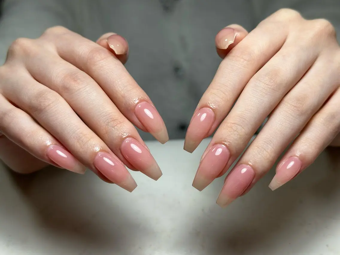 ネイル アートネイル 成人式 ジェルネイル ニュアンスネイル 夏ネイル ハンドネイル Nienail_ Luxeのネイルデザイン