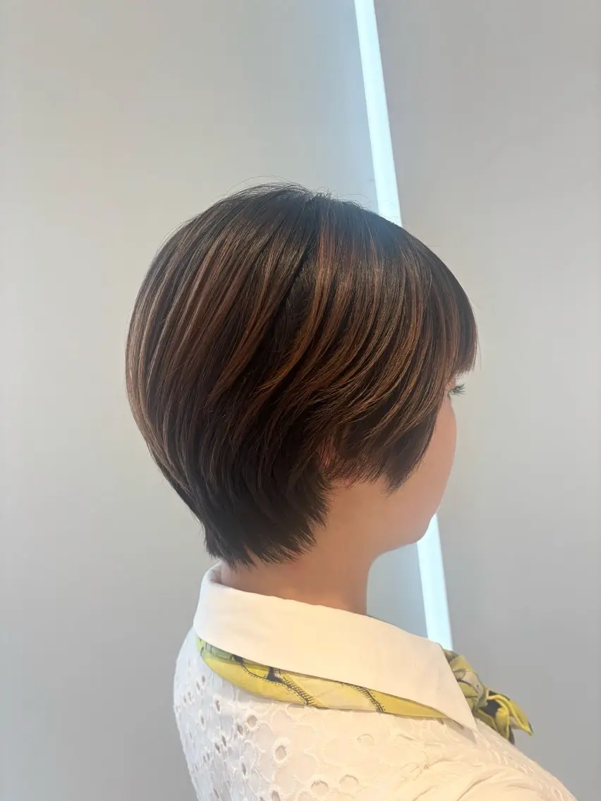 ショート ショートヘア 堀 ゆきみのヘアスタイル