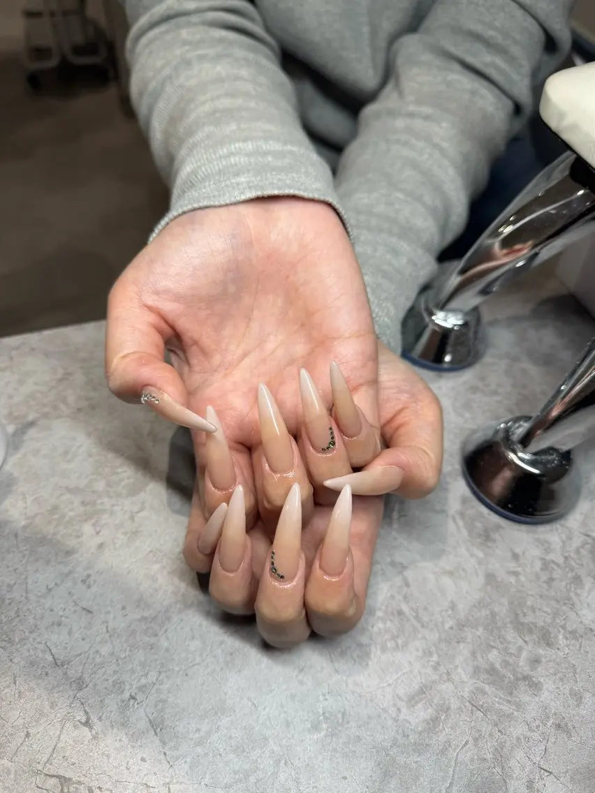 ネイル ハンドネイル IROHA NAIL 北村菜帆のネイルデザイン