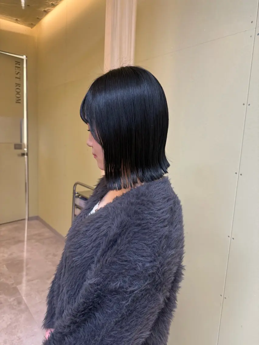 ショート カラー カット ヘアカラー トリートメント 伶風/ ボブのヘアスタイル