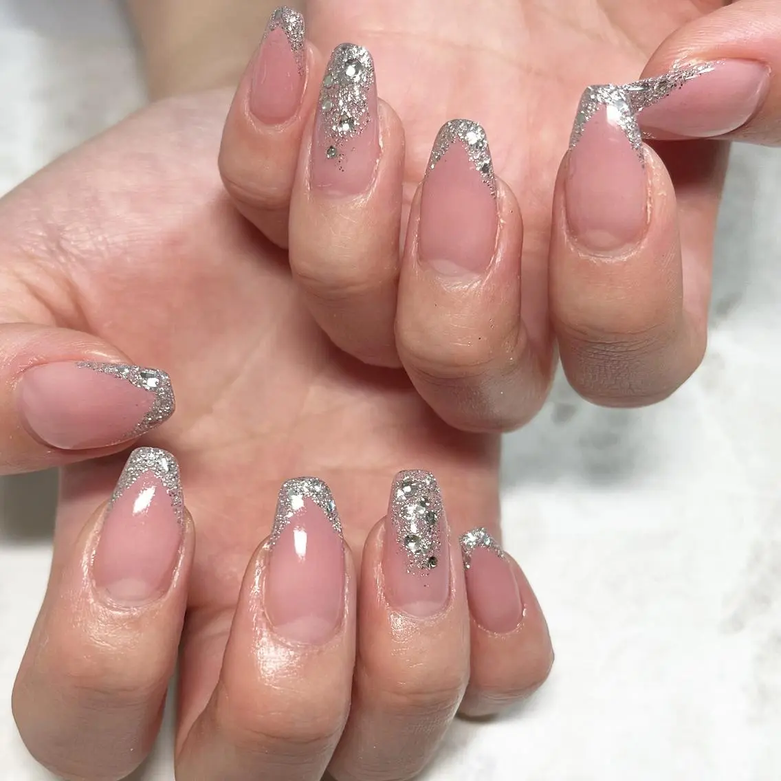 ネイル フットネイル フレンチネイル ラメ(グリッター) ニュアンスネイル シンプルネイル nail fufla ♡yamane♡のネイルデザイン