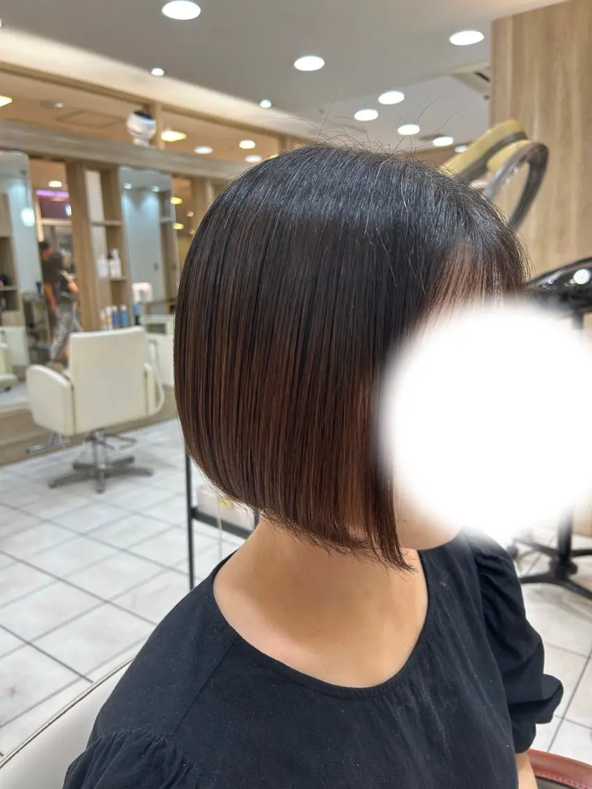 ショート ボブ 宮崎 妃楠のヘアスタイル