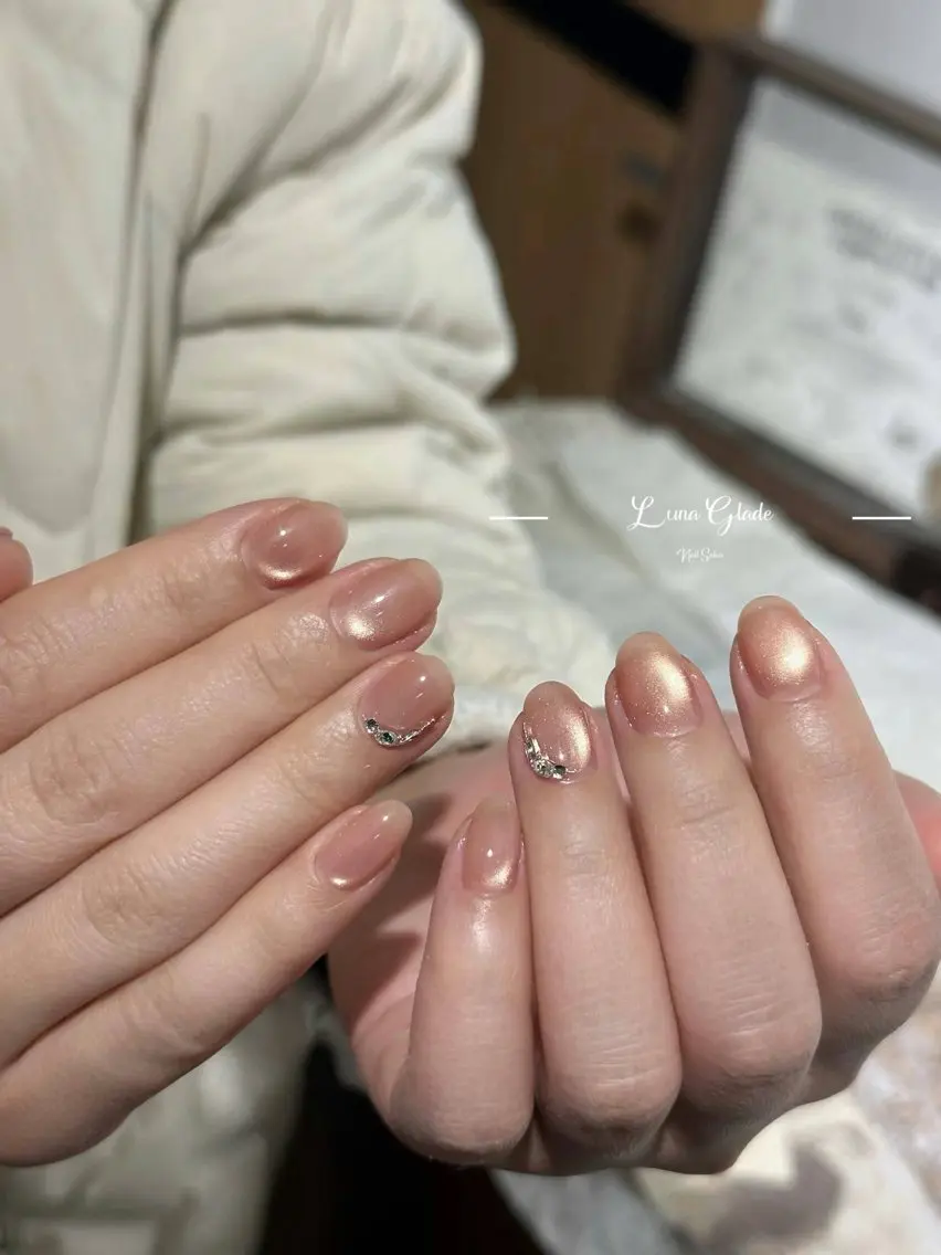 ネイル ハンドネイル Luna Gladeのネイルデザイン