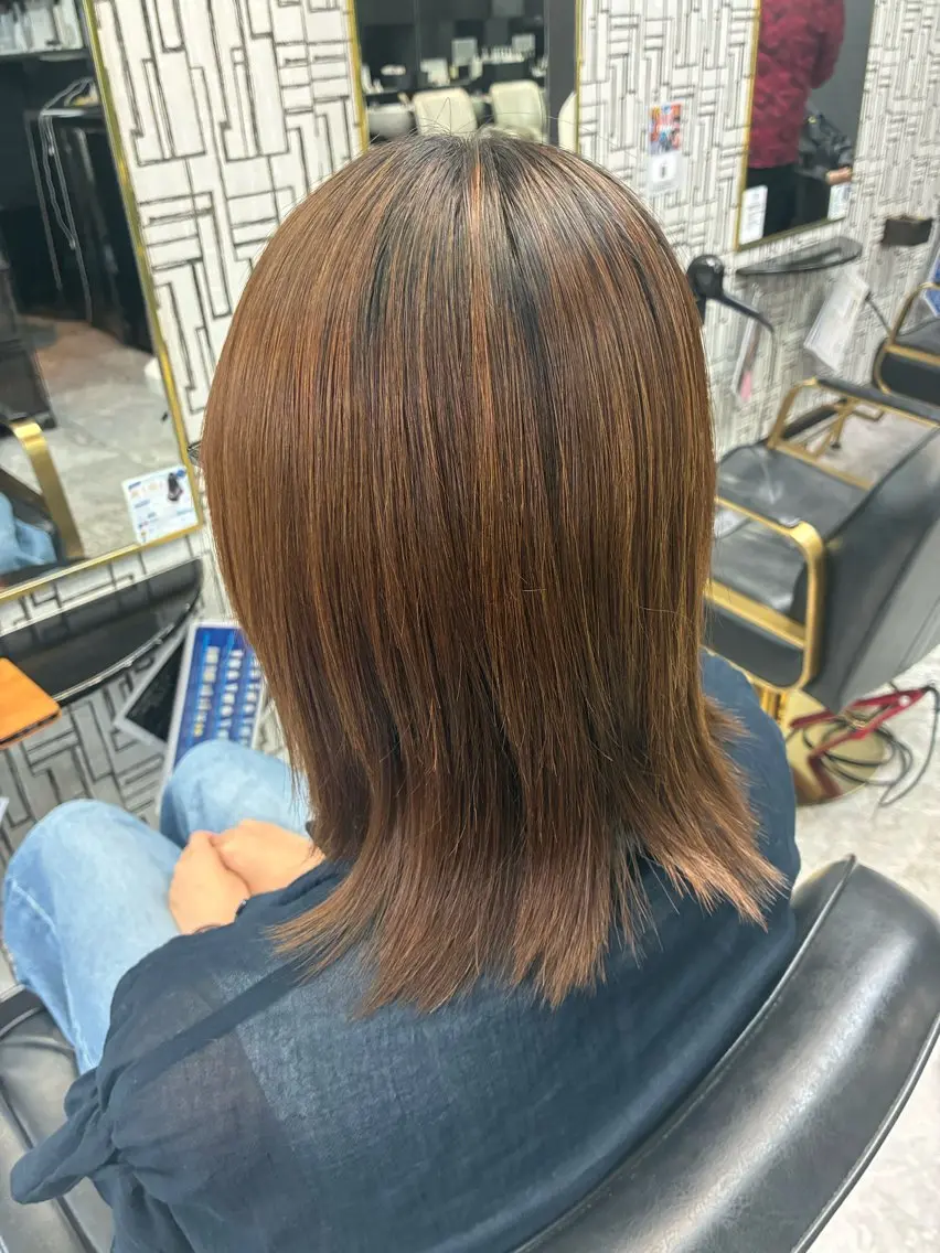 セミロング 縮毛矯正 北村 理奈のヘアスタイル