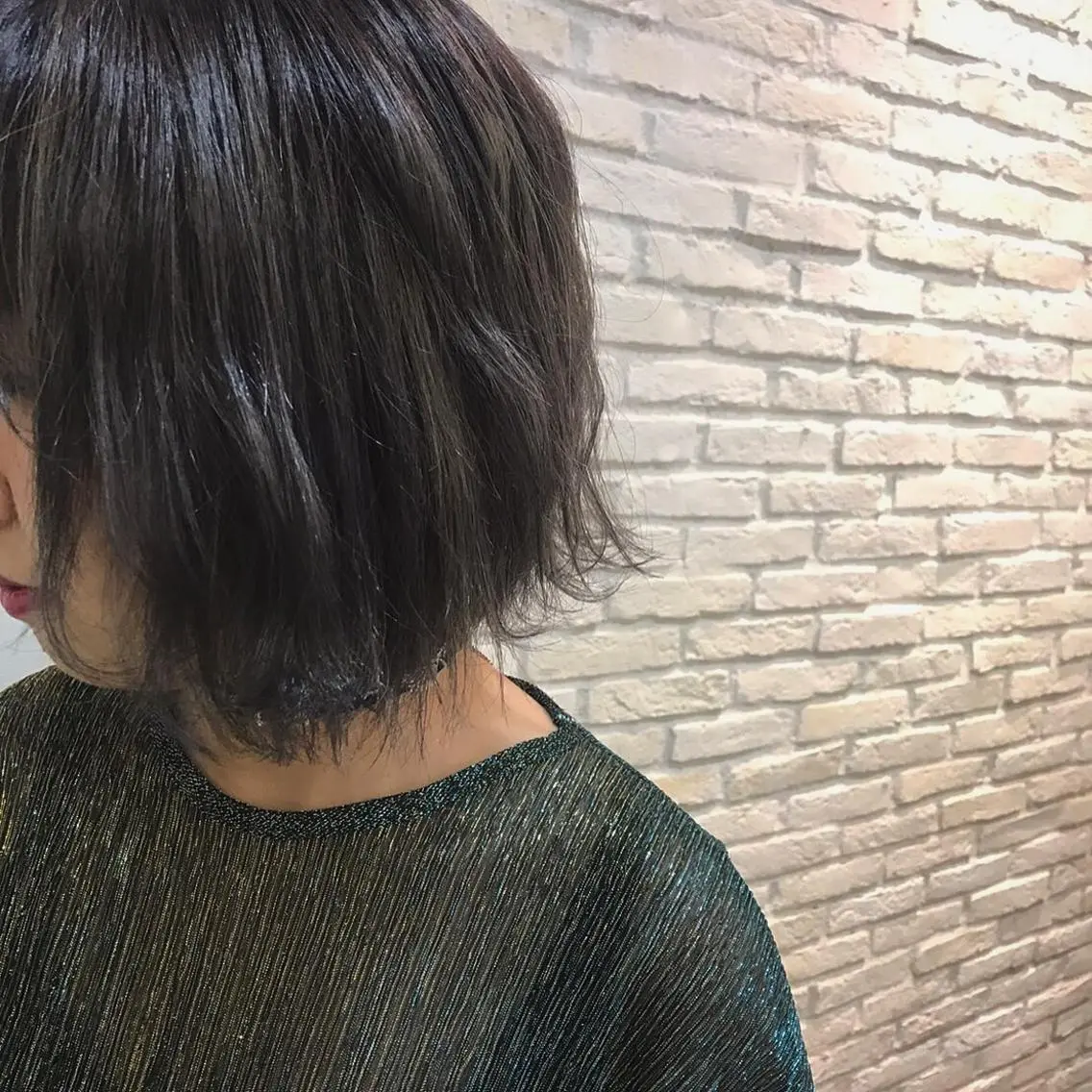 ショート カラー 平内 賢人のヘアスタイル