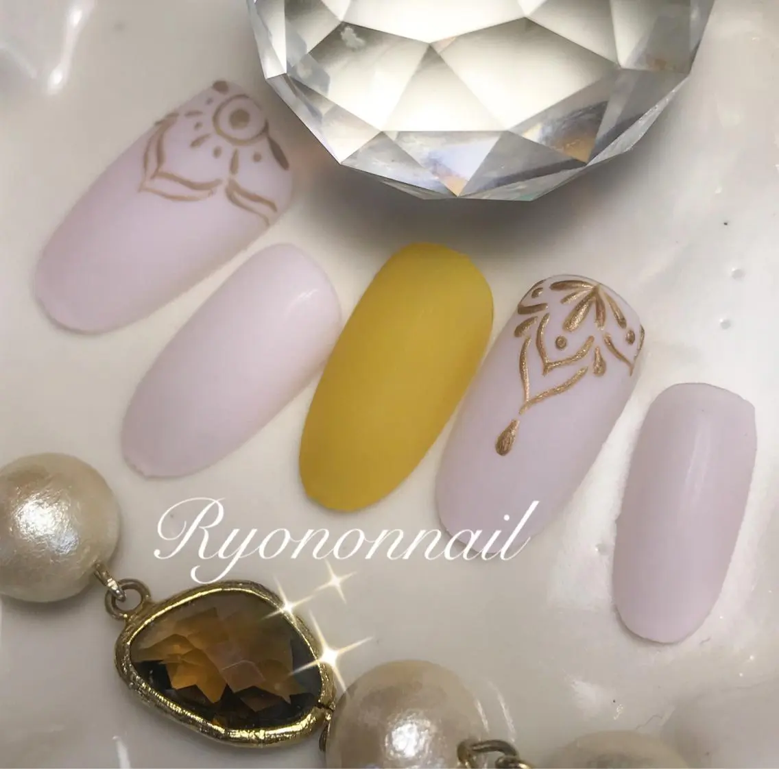 ネイル Ryononnail 上谷典子のネイルデザイン