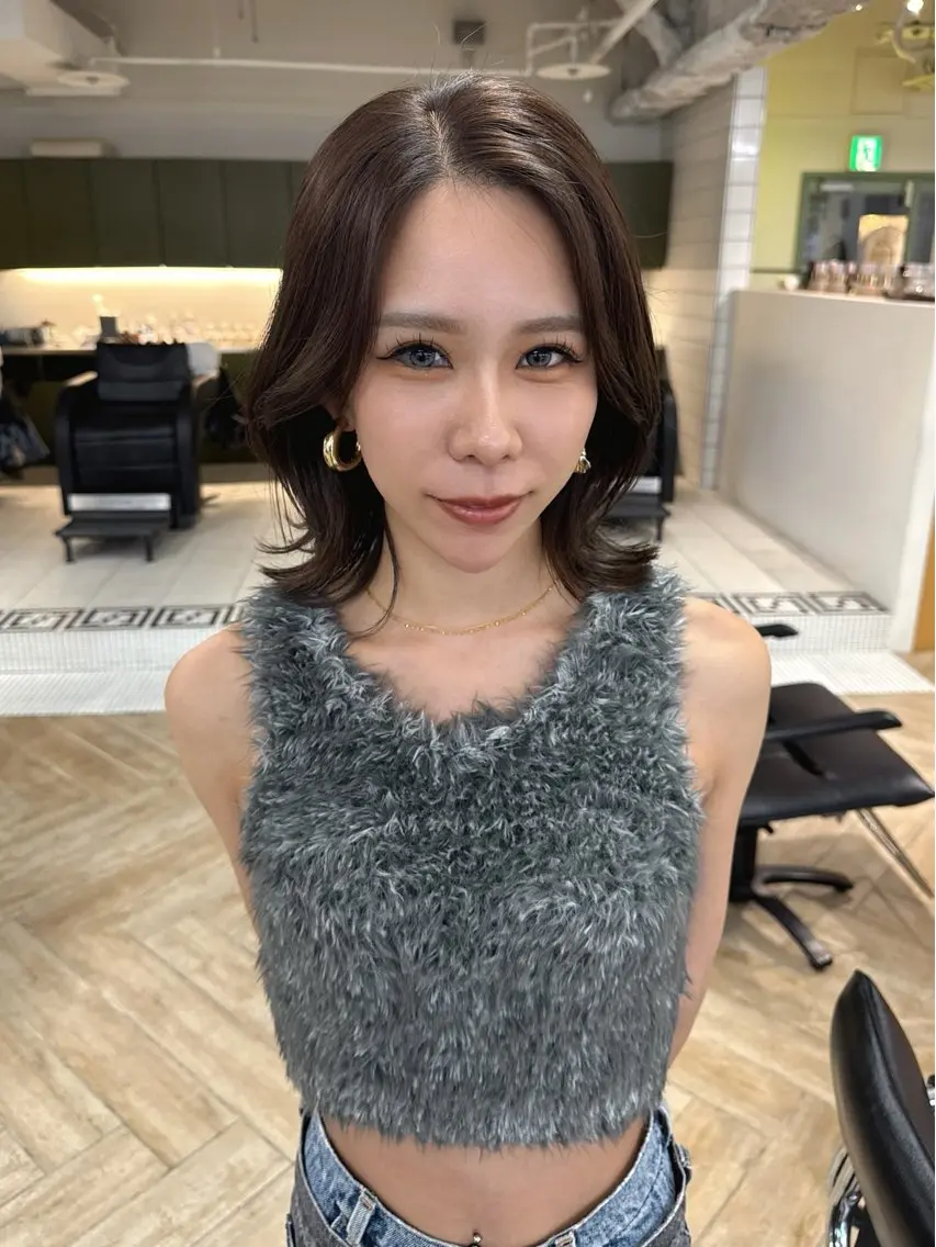 ミディアム カット ヘアカラー トリートメント ダブルカラーベージュ 新潟/万代/髙橋魁真のヘアスタイル