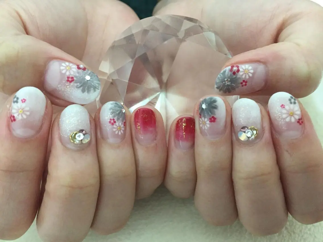 ネイル 成人式 MyurioNail みわこのネイルデザイン