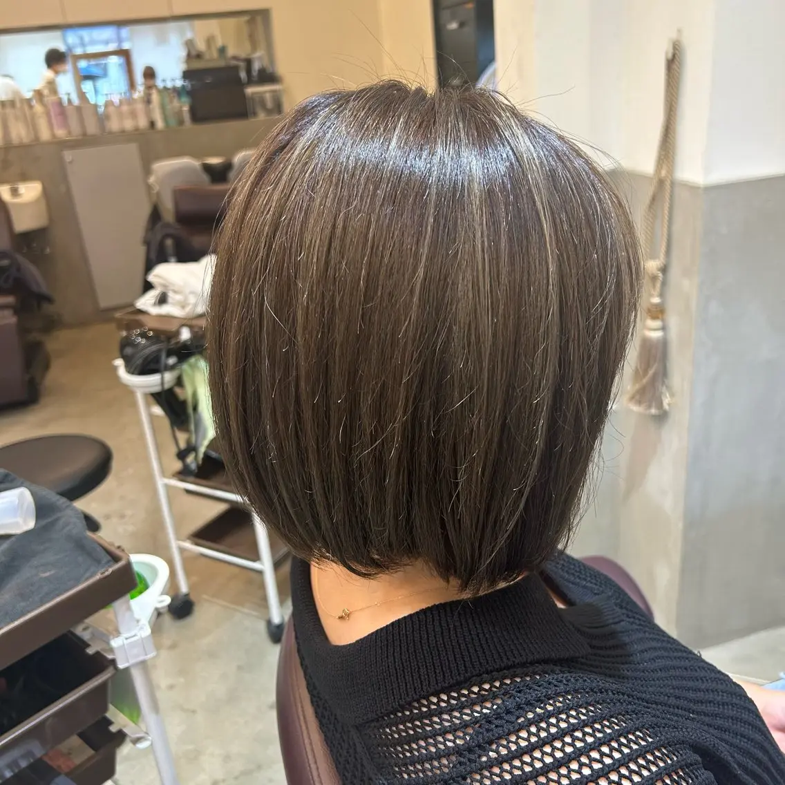 ショート カラー カット ヘアカラー トリートメント 若狭 彩花のヘアスタイル