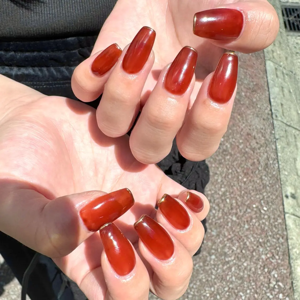 ネイル ブラウン フレンチネイル ミラーネイル 赤色 🌺🌴N. Rita🥥のネイルデザイン