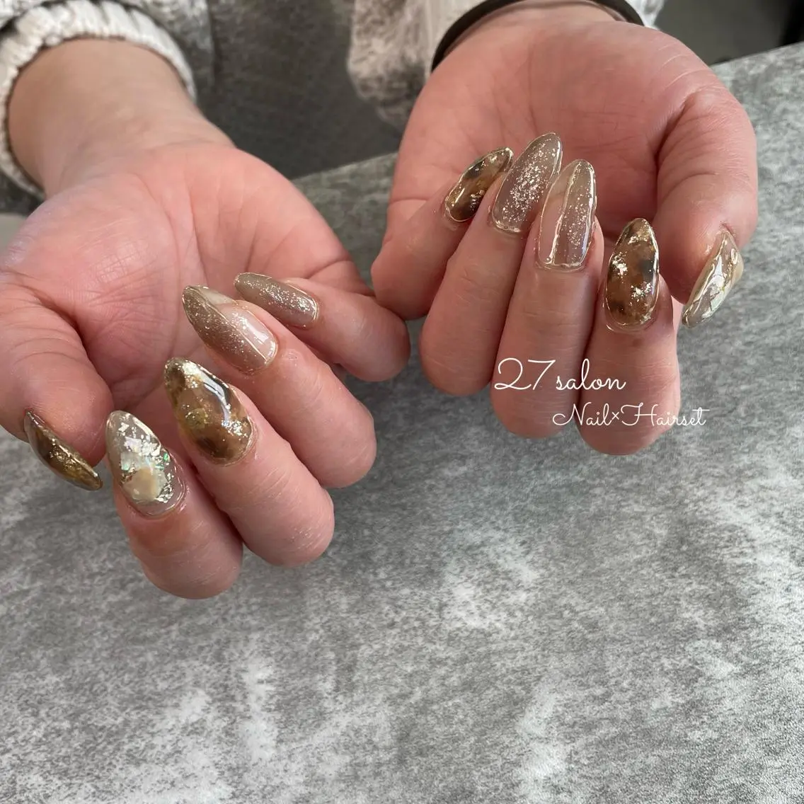 ネイル べっ甲ネイル ニュアンスネイル 27salon yuinaのネイルデザイン