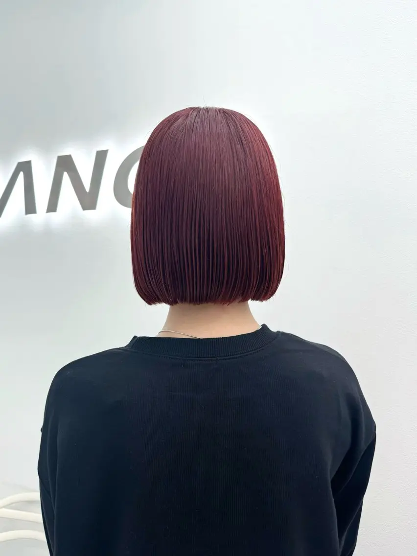 ショート カラー ヘアアレンジ 縮毛矯正🤍 ボブ/ HIKARIのヘアスタイル