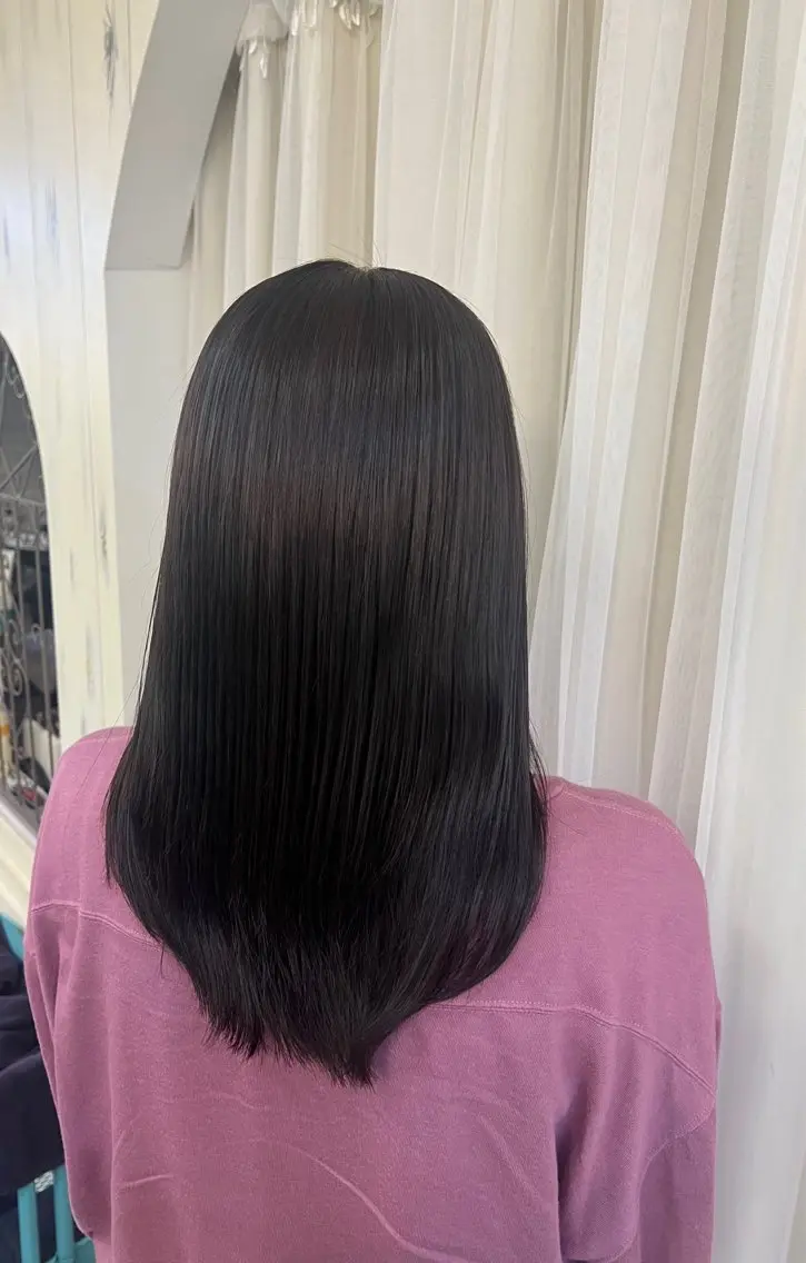 カラー 新城 奈央のヘアスタイル