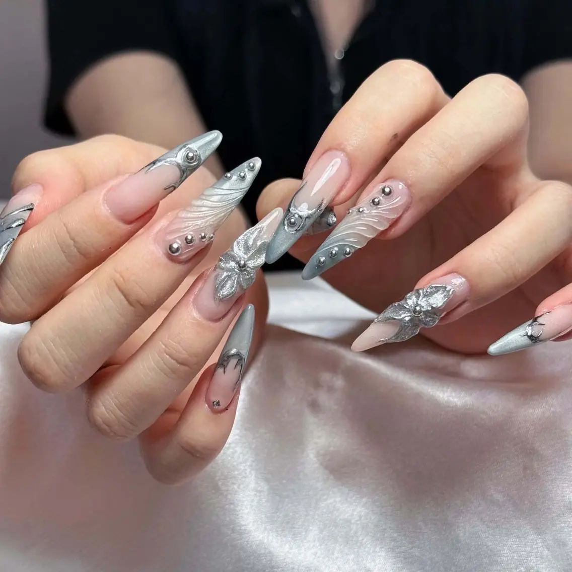 ネイル 桜ネイル 長さ出し フレンチネイル 韓国ネイル マグネットネイル ハンドネイル Kiwami nailsalonのネイルデザイン