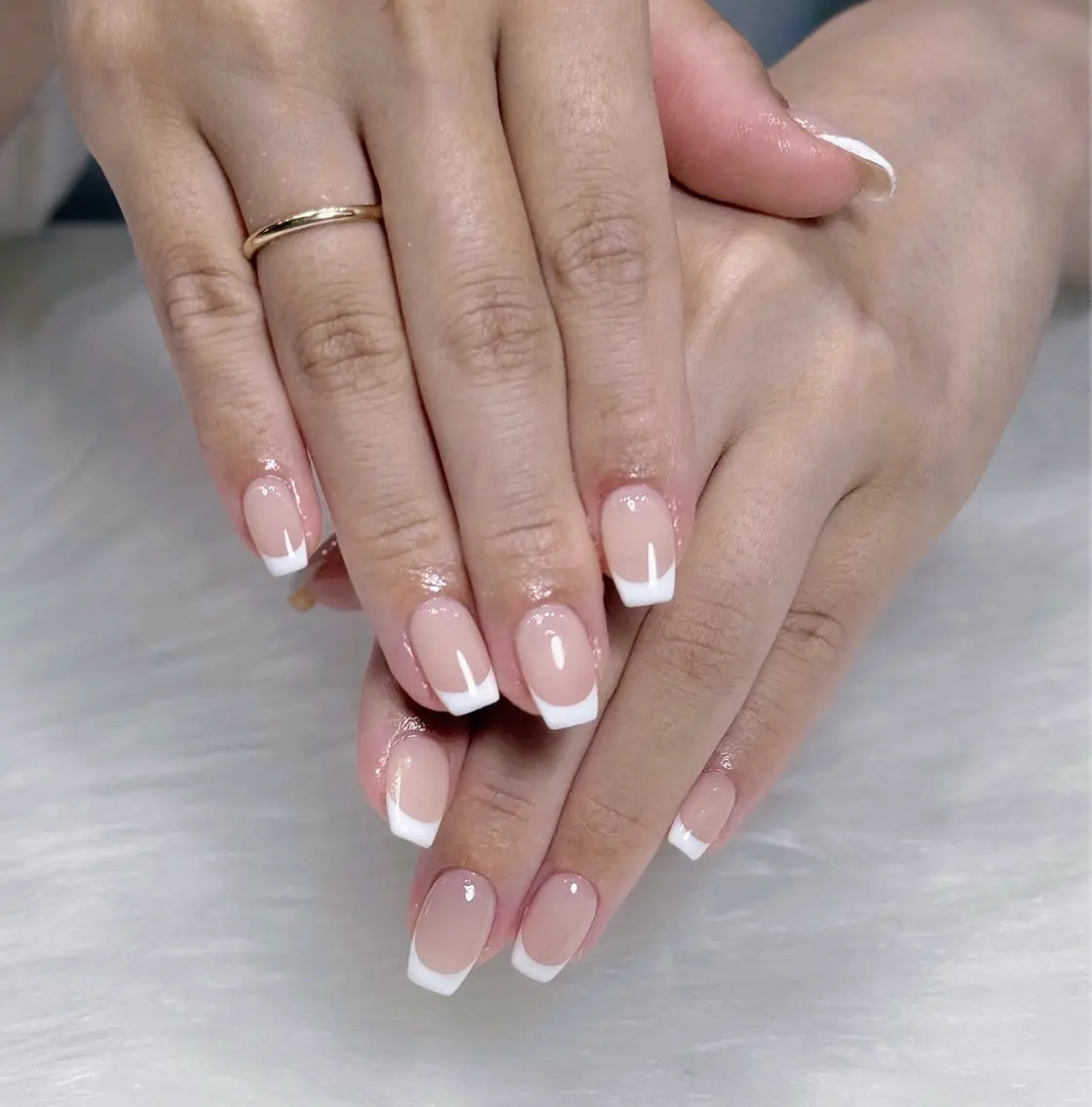 ネイル オーロラネイル チークネイル フットネイル フレンチネイル ジェルネイル ハンドネイル Nichi Nailsのネイルデザイン