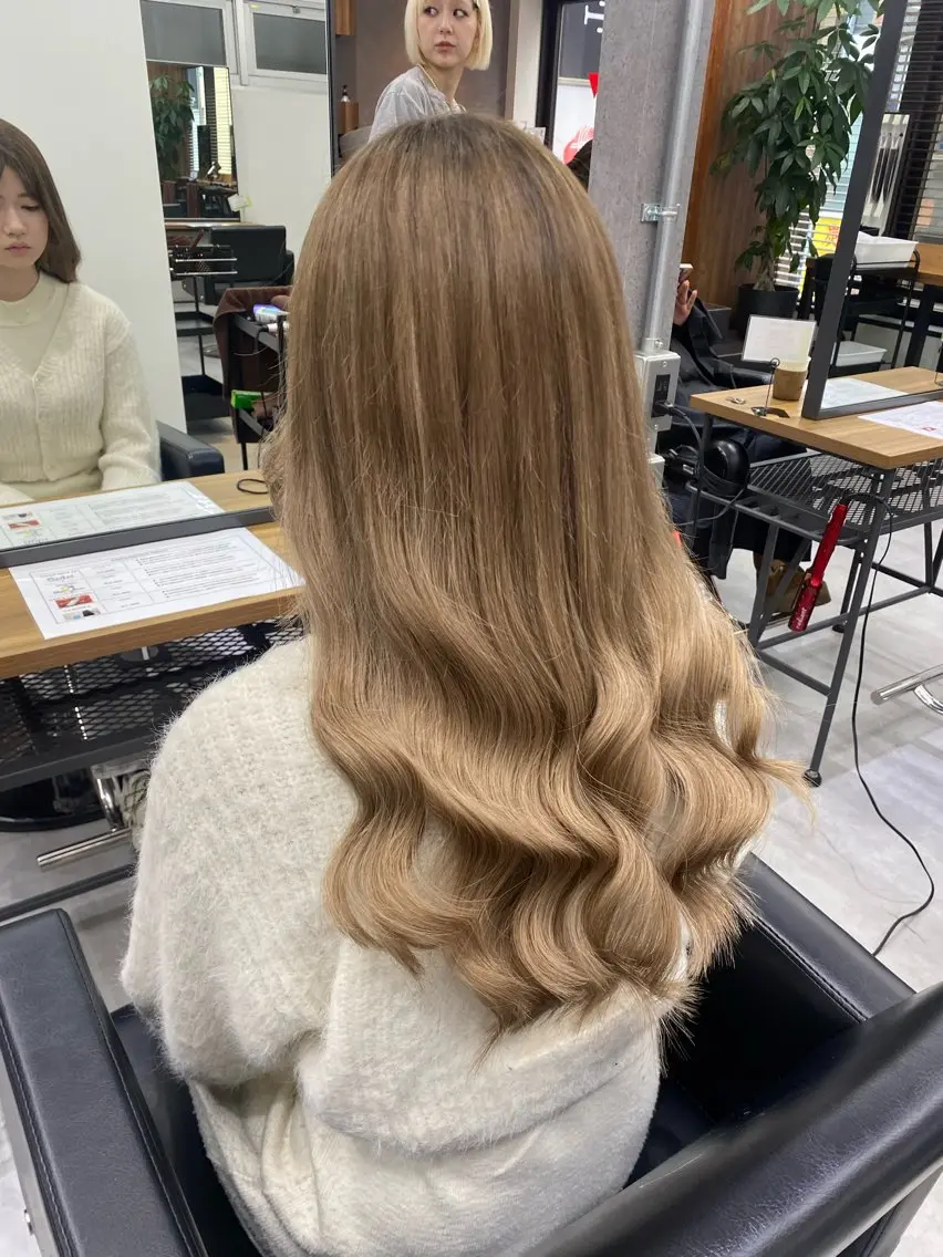 カラー＋最高級レミーエクステ40枚✨枚数相談可✨の写真