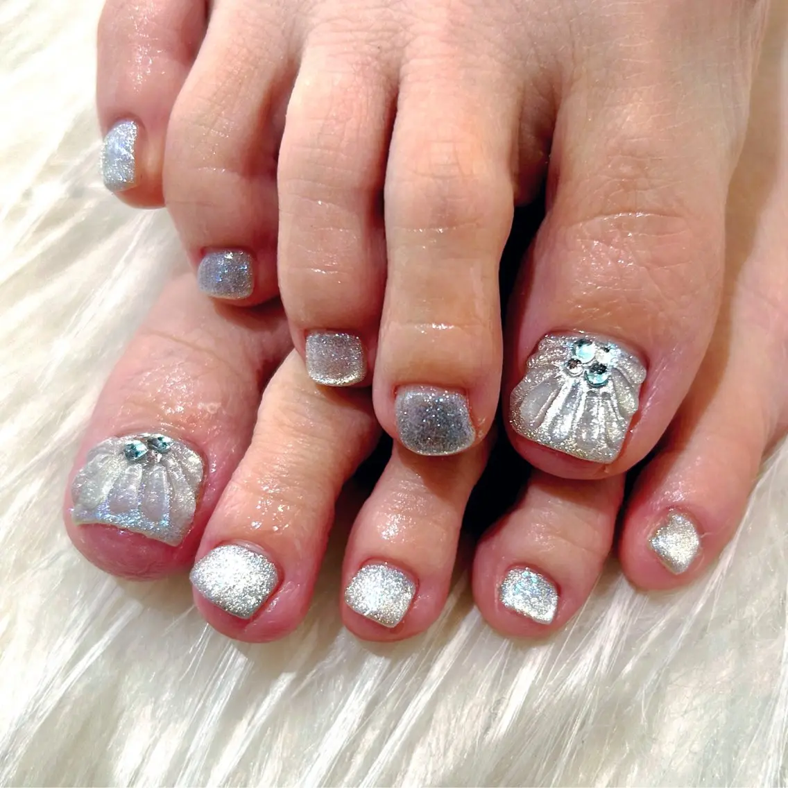 ネイル フットネイル yuzuka 🍀🖤のネイルデザイン