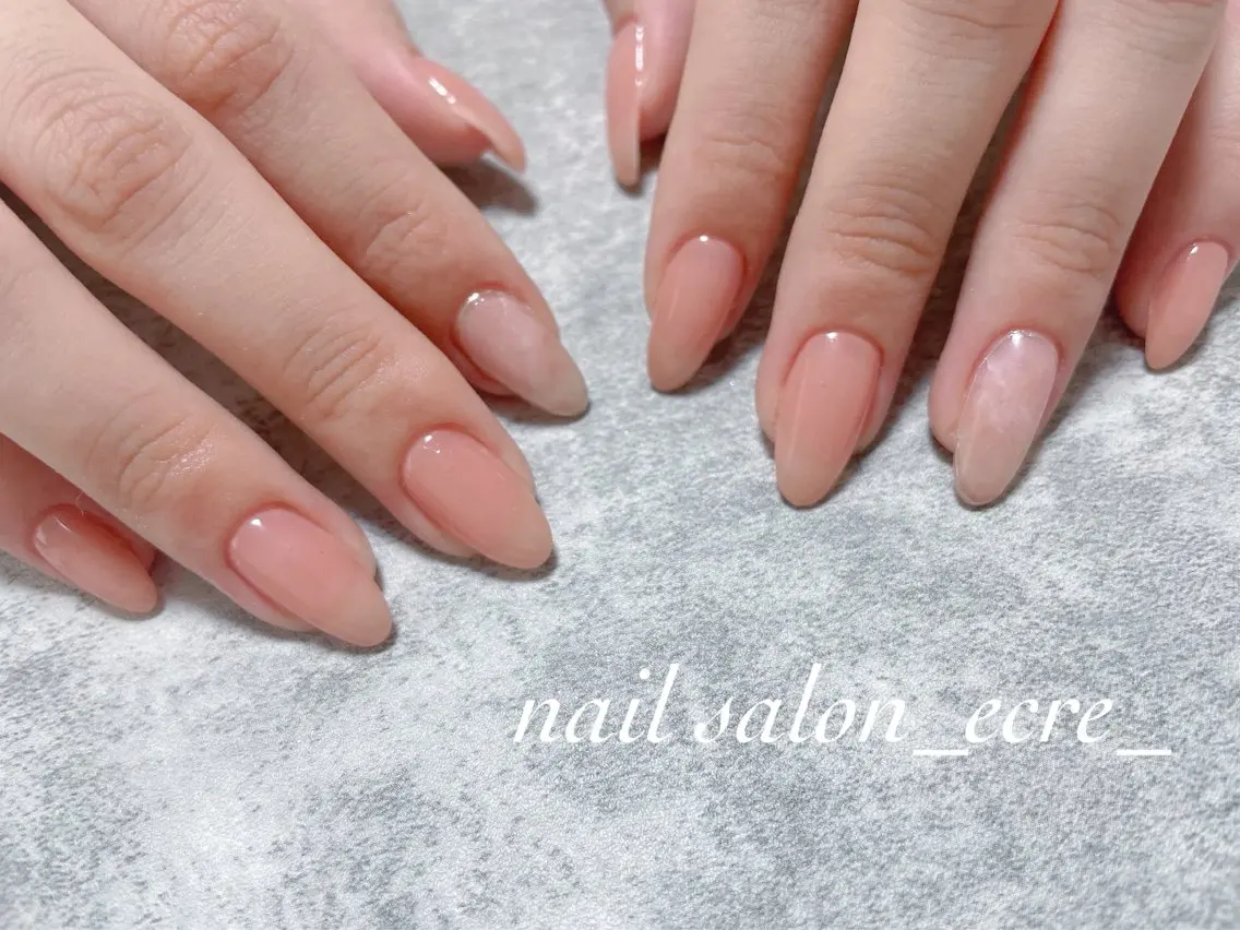 ネイル シンプルネイル ハンドネイル フットネイル nail salon _ecre_のネイルデザイン