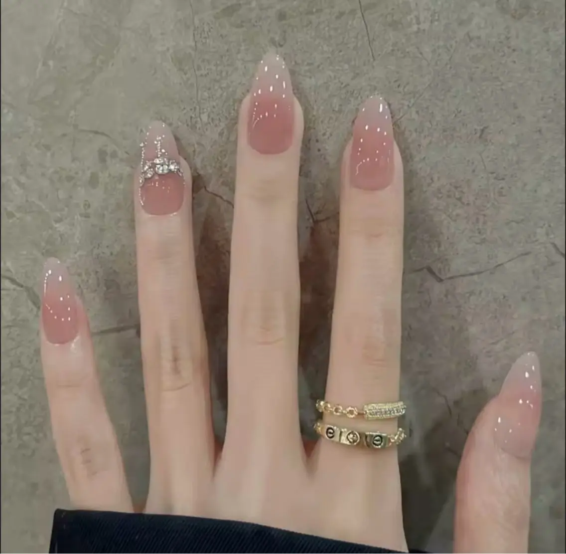 ネイル REI NAIL1のネイルデザイン