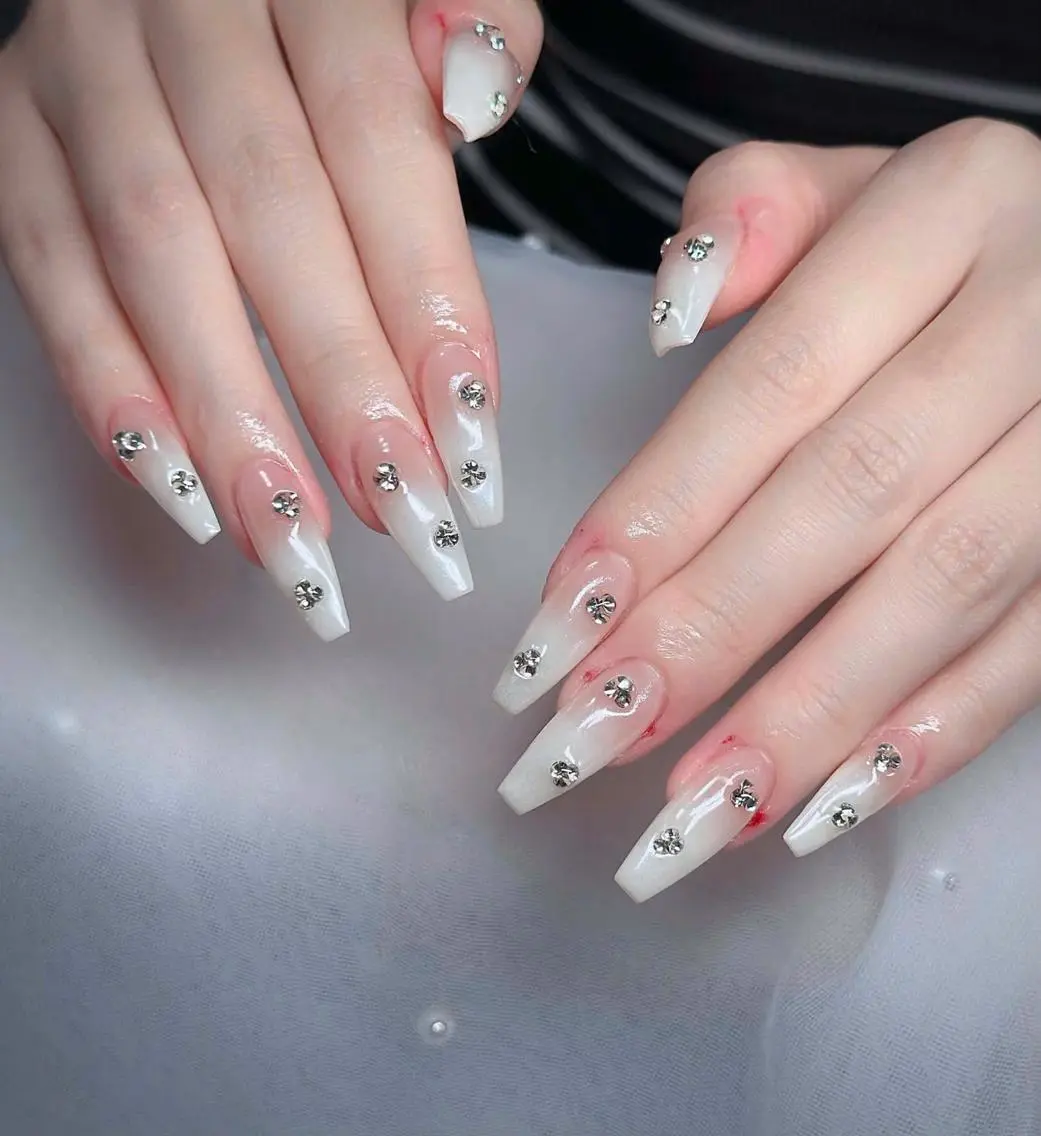 ネイル フレンチネイル ジェルネイル ハロウィン 韓国ネイル マグネットネイル ハンドネイル neco H.babynailのネイルデザイン