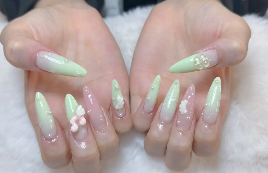 ネイル ハンドネイル ハンドケア Anh Nail 歌舞伎町のネイルデザイン