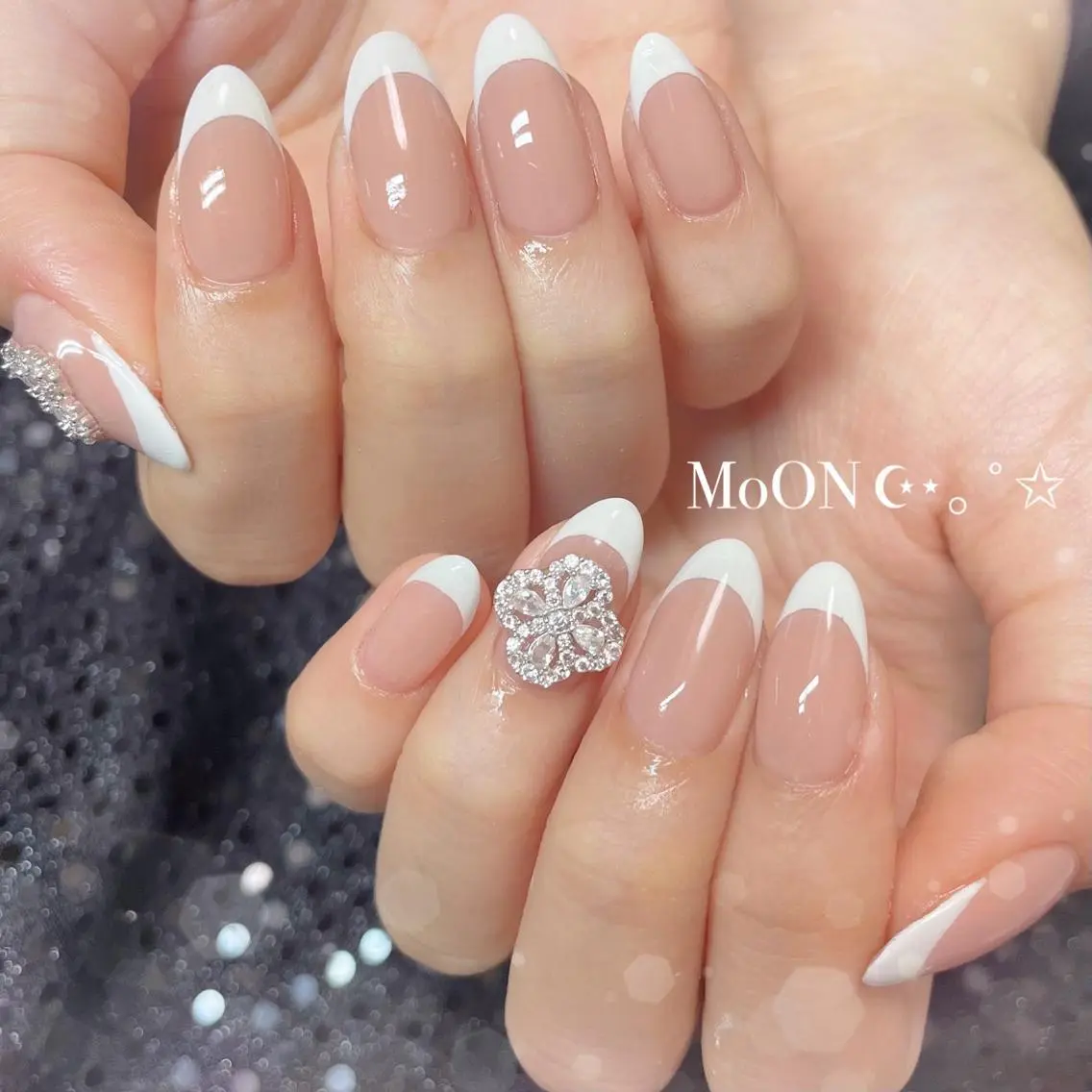ネイル フレンチネイル ハンドネイル ハンドケア MoON...❤︎ MeGuのネイルデザイン