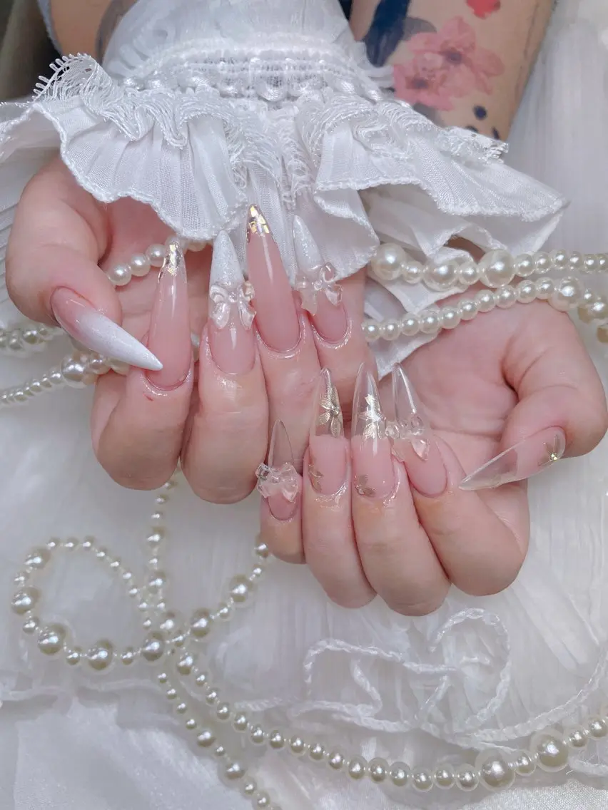 ネイル クリアネイル マグネットネイル 大理石ネイル(マーブル) 夏ネイル ワンホンネイル ハンドネイル princess👑 木戸 唯のネイルデザイン