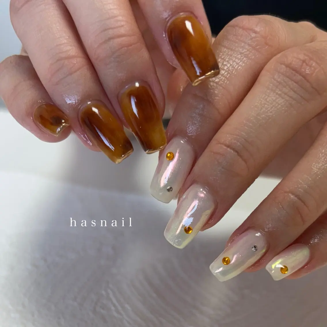 ネイル べっ甲ネイル 持ち込み has nailのネイルデザイン