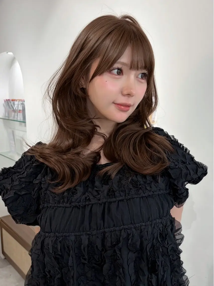 ミディアム カラー カット ヘアカラー トリートメント 藤野 結衣のヘアスタイル