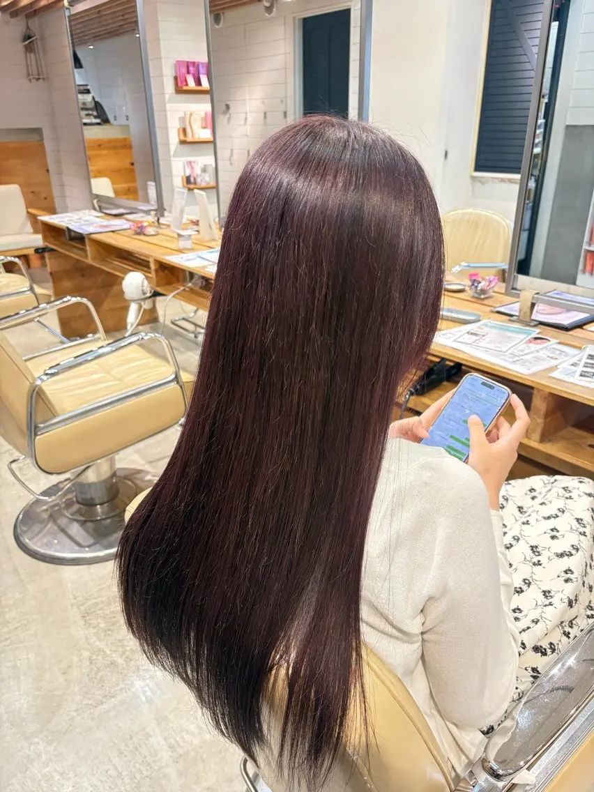 ロング ヘアカラー 透明感カラー☘️ /meiのヘアスタイル