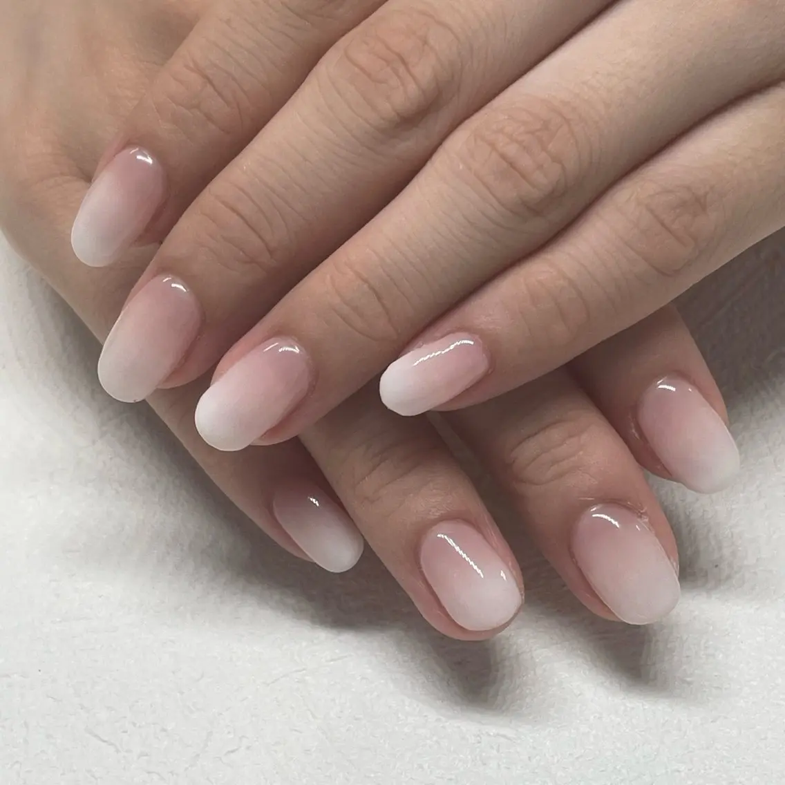 ネイル ハンドネイル 💖𝓜𝓲𝓸 /7月予約受付中💖のネイルデザイン