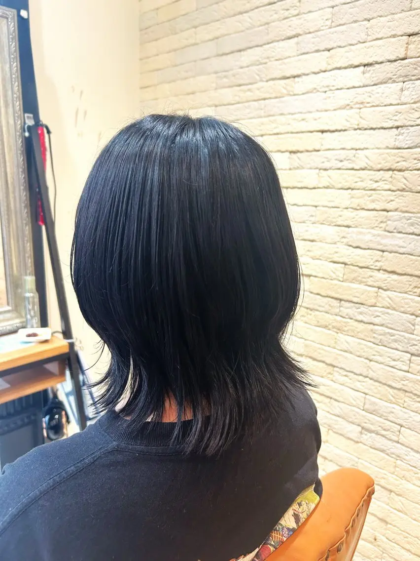 ショート カラー ヘアカラー 松尾 遥花のヘアスタイル
