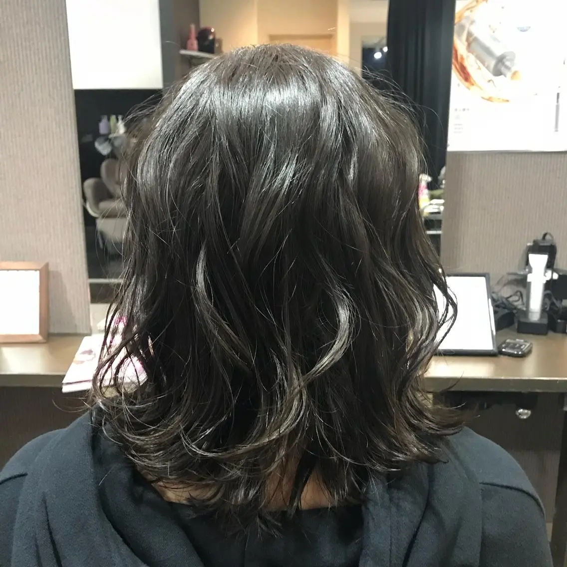 ミディアム カラー pep natsumiのヘアスタイル
