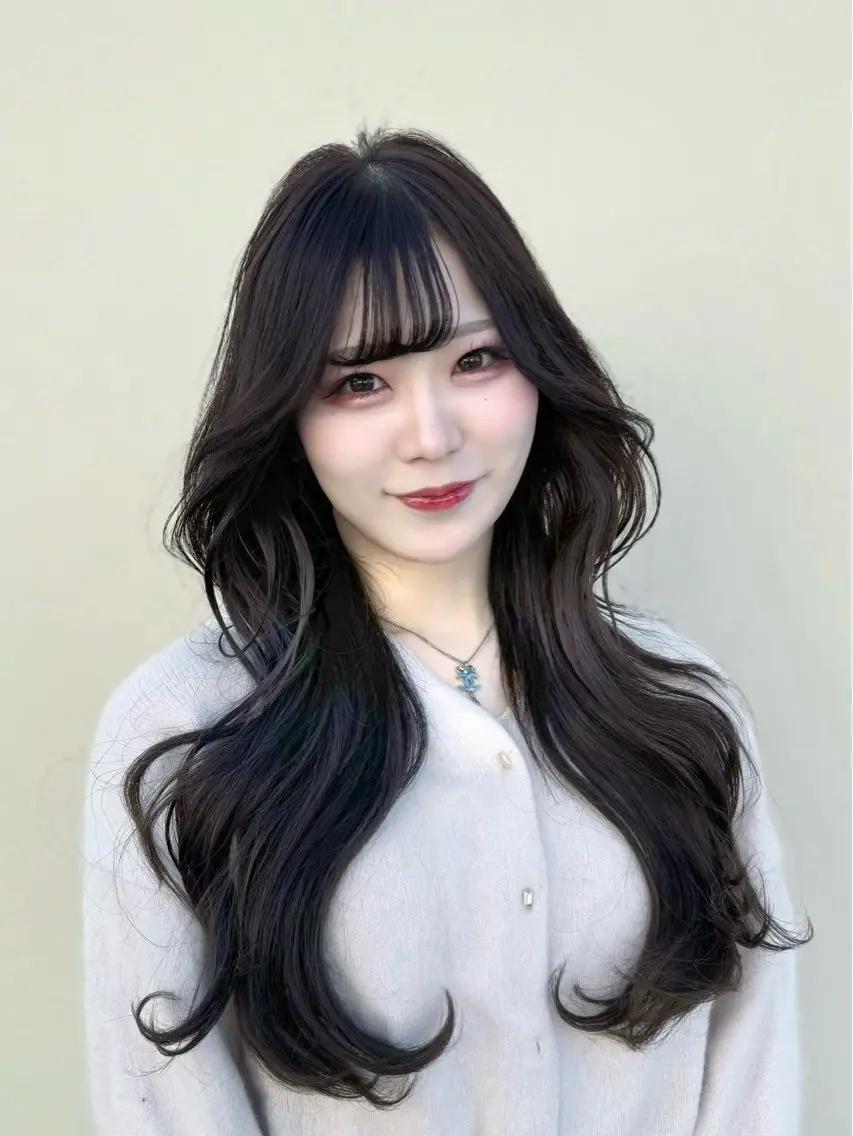 ロング カラー カット ヘアカラー トリートメント ヘッドスパ ヘアセット 韓国ヘア/レイヤー/ 顔まわり/りょーとのヘアスタイル