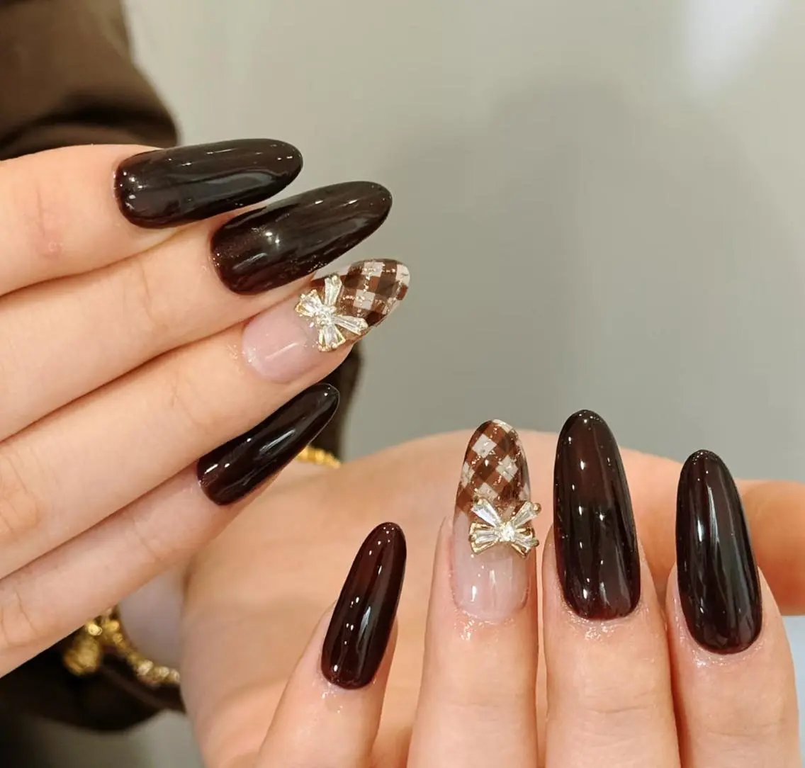 ネイル ハンドネイル 🎀 NaNa_nailのネイルデザイン