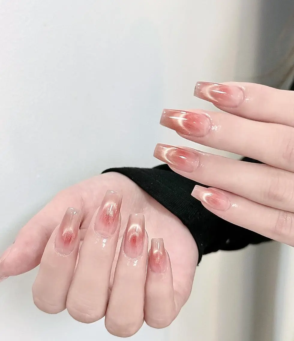 💙【チップ長さだし】チーク×マグネットの写真