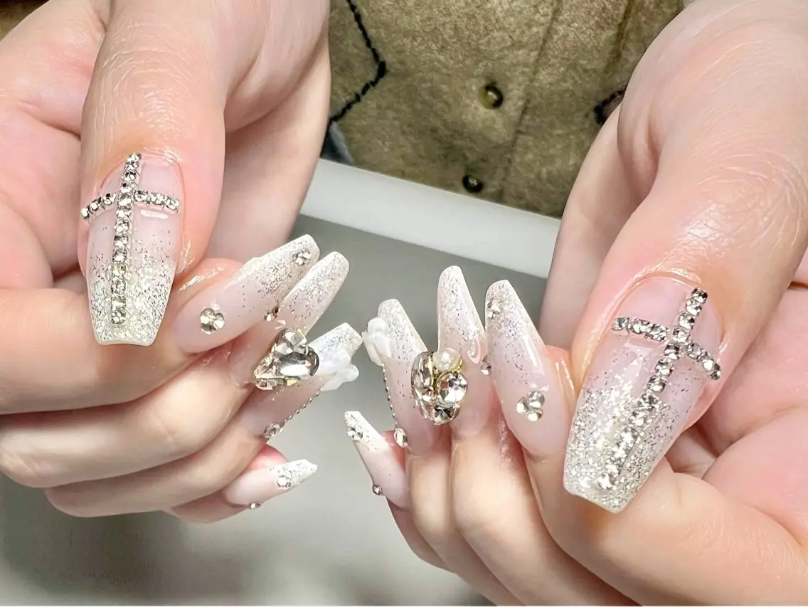 ネイル NEWオープン À LANAのネイルデザイン