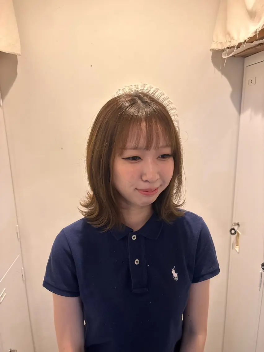 ミディアム カラー ベージュカラー オリーブベージュ loty すずな/透明感カラーのヘアスタイル